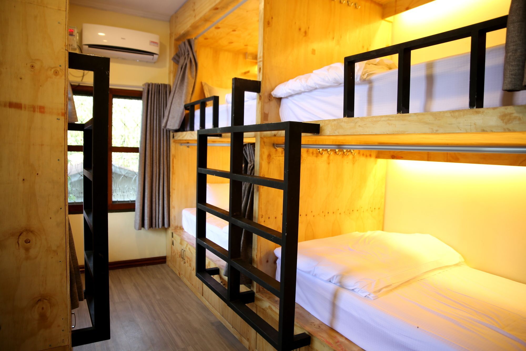Mansion Hostel Mandalay Buitenkant foto